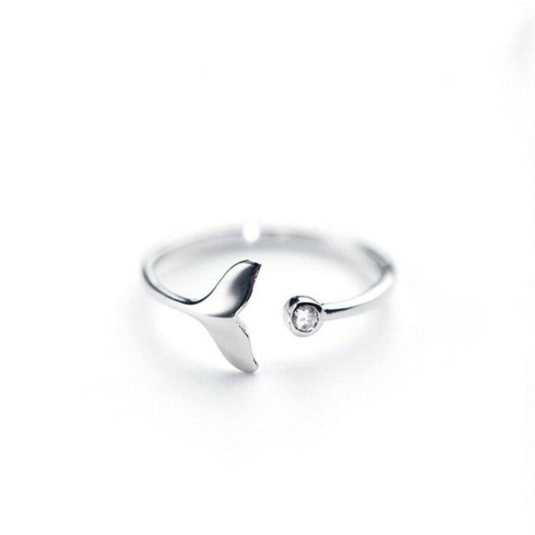 Adjustable Dolphin Tail Ring in 925 Sterling Silver with Zirconia Accents