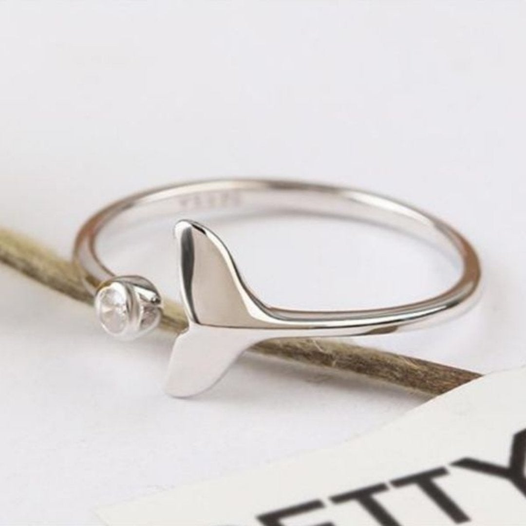 Adjustable Dolphin Tail Ring in 925 Sterling Silver with Zirconia Accents