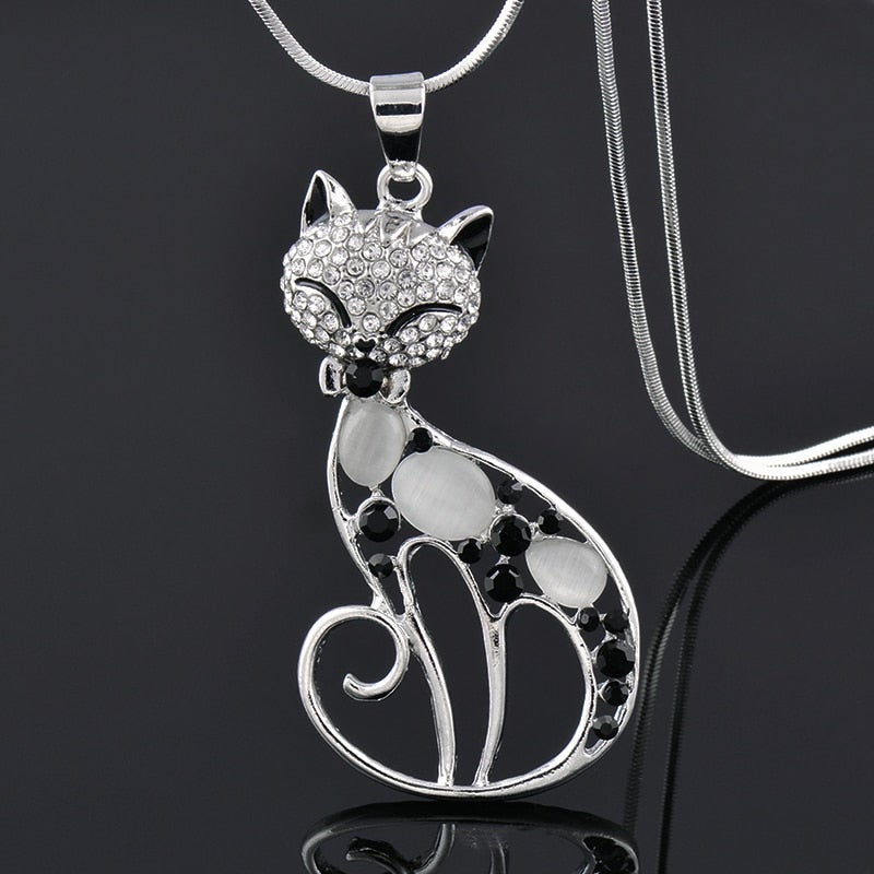 Sterling Silver Necklace with Zirconia-Studded Cat Design