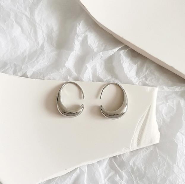 Elegant Gold Earrings