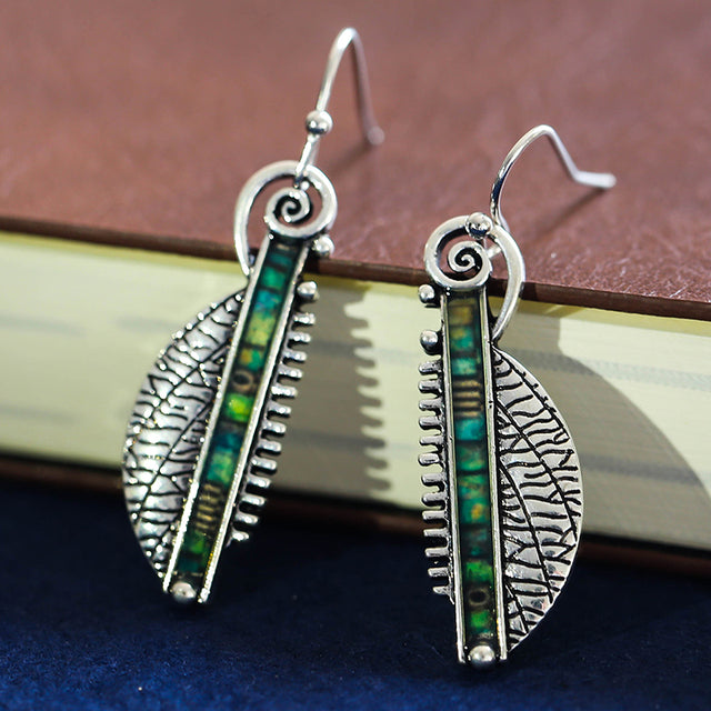 Emerald-Hued Crystal Silver Earrings