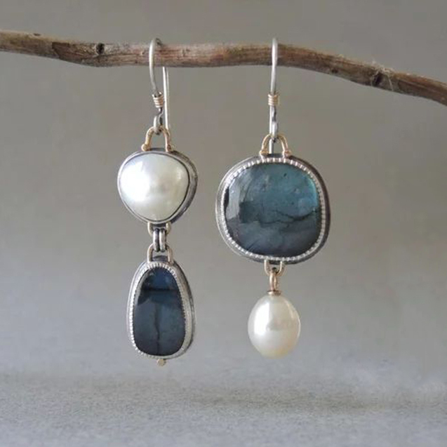 Retro Natural Blue Gemstone Earrings