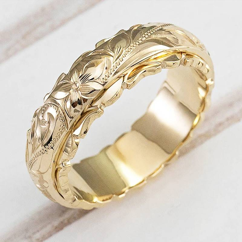 Antique-Inspired Gold Floral Ring