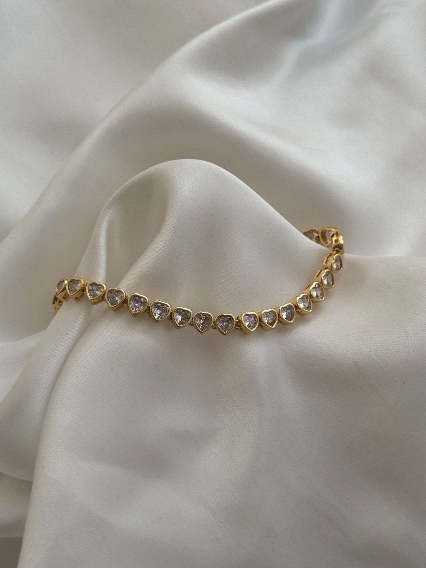Heart-Cut Zirconia Tennis Bracelet