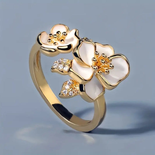 Retro White Enamel Floral Gold Ring