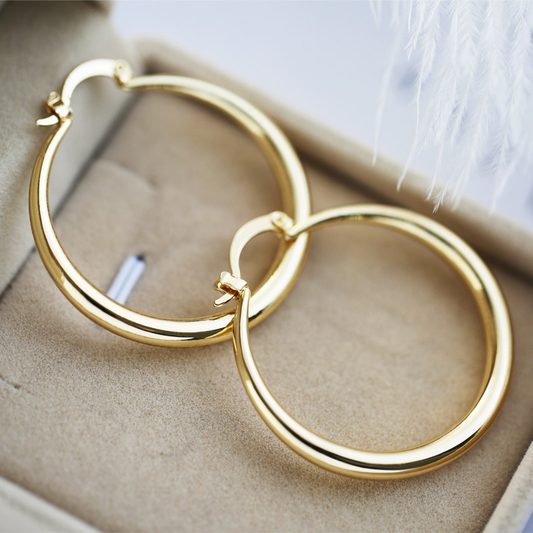 Retro Golden Hoop Earrings