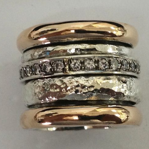 Retro Multi-Layered Chunky Gold Ring