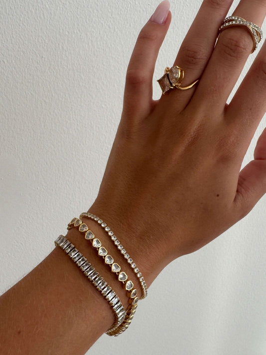 Heart-Cut Zirconia Tennis Bracelet